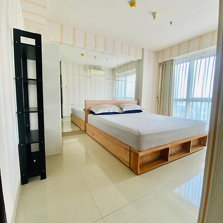 Callia Apartement Golf View Pulo Mas Jakarta Timur Exterior foto