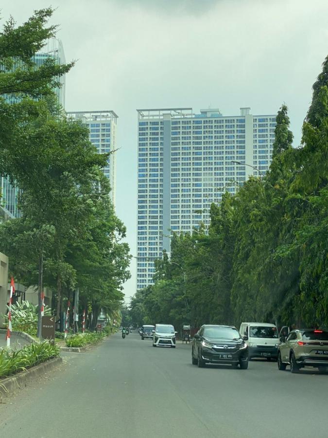 Callia Apartement Golf View Pulo Mas Jakarta Timur Exterior foto